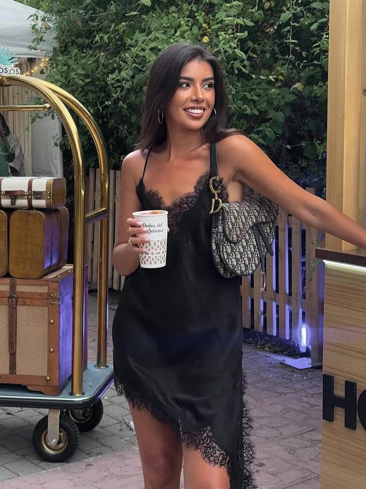 שמלת דגם לאקין