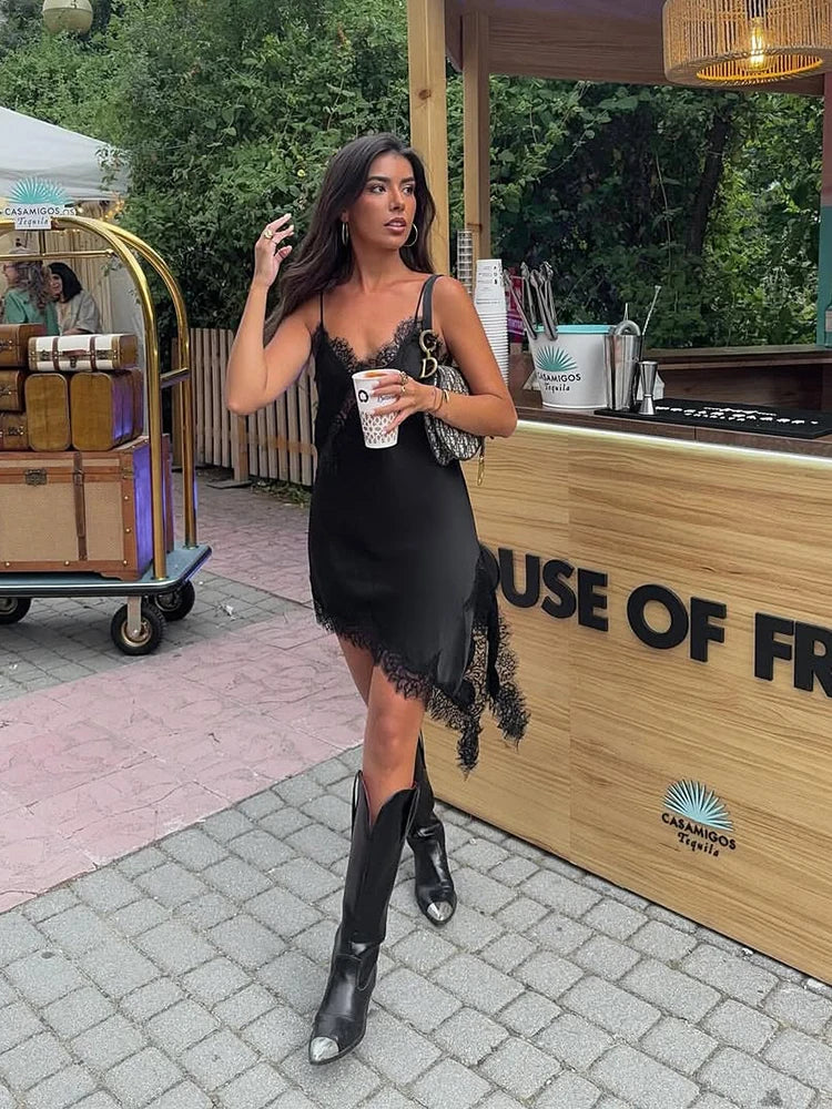 שמלת דגם לאקין