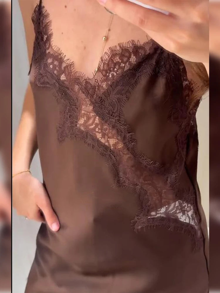 שמלת דגם לאקין